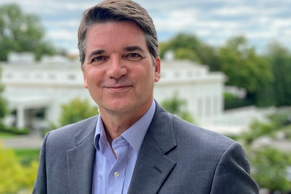 Federal Chief Sustainability Officer Andrew Mayock, JD ’95. (Courtesy Andrew Mayock/Executive Office of the President – Counci