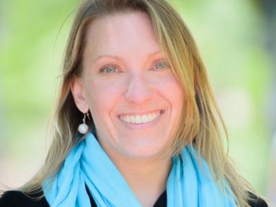 Stephanie Medwid headshot